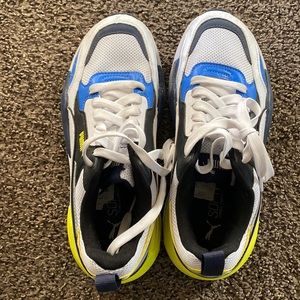 Boys puma shoes